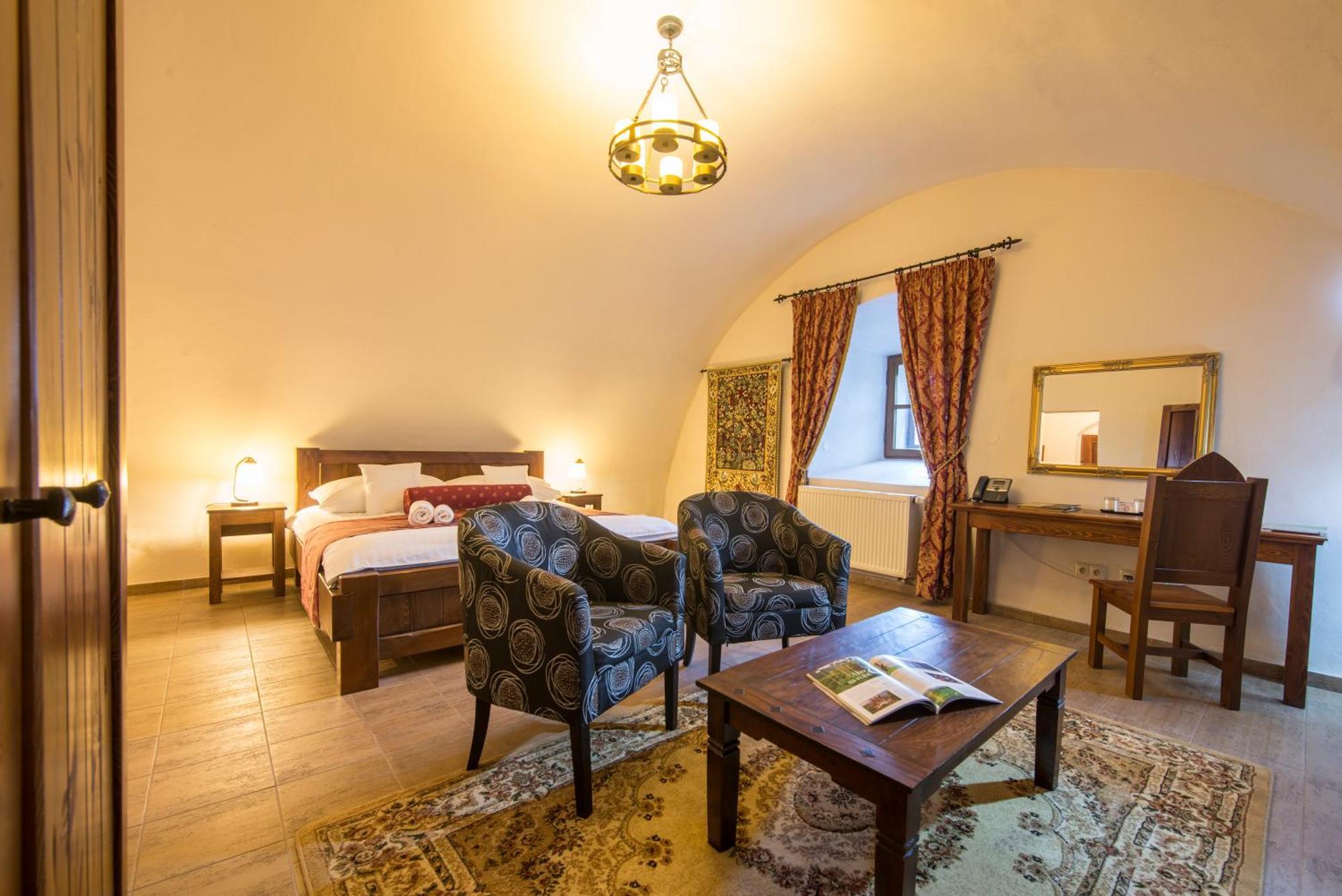 Hotel Grand Viglas 兹沃伦 外观 照片